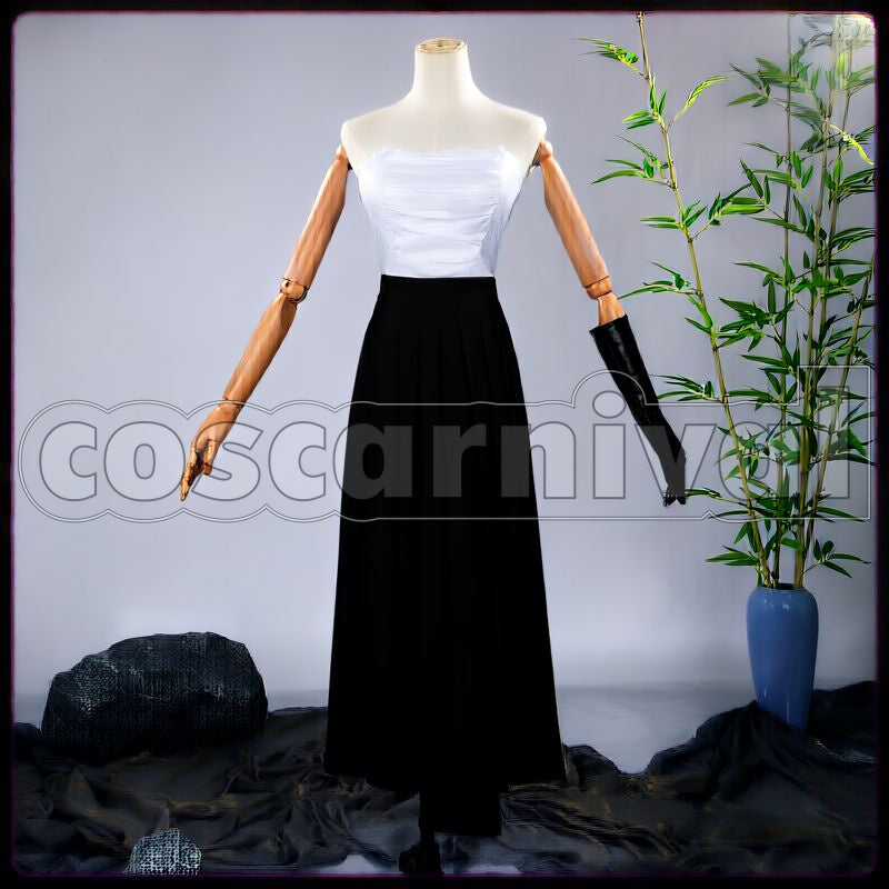Mio Cosplay cosplay costume from Arknights, front view 4