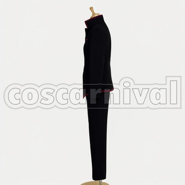 Araragi cosplay costume from Bakemonogatari Koyomi, side view