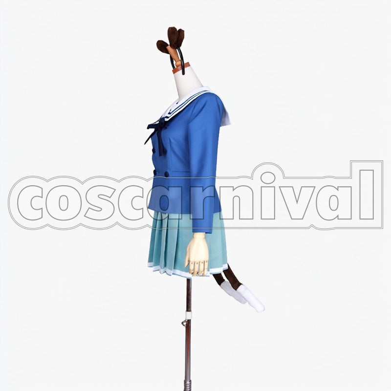 Ai Shindo cosplay costume from Beyond the Boundary, side view
