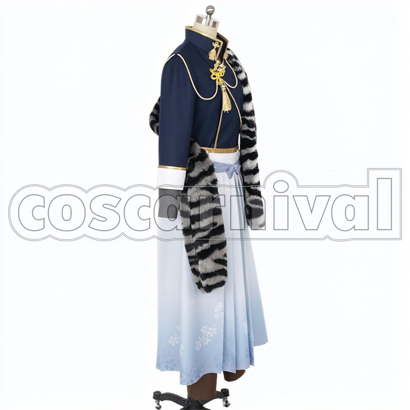 Atsushi Nakajima cosplay costume from Bungo and Alchemist, side view