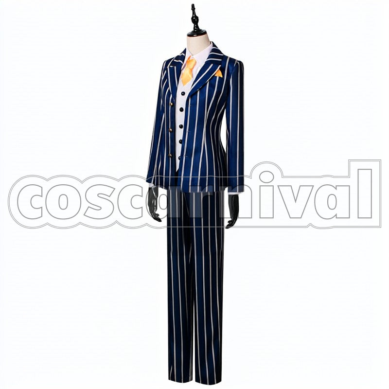 Soseki Natsume cosplay costume from Bungo and Alchemist, side view