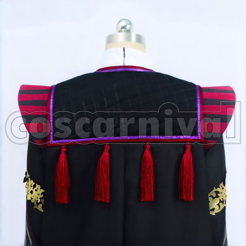Flamme Cosplay cosplay costume from Disney Twisted-Wonderland Rollo, back view 2