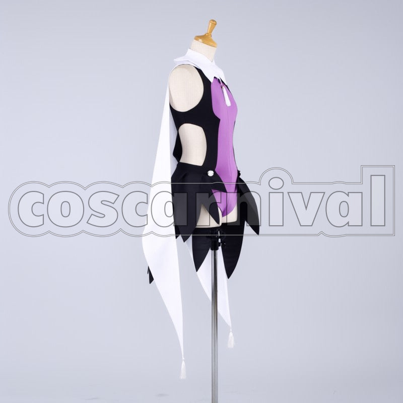 Prisma Illya Miyu Edelfelt Disguise cosplay costume from Fate kaleid liner, side view