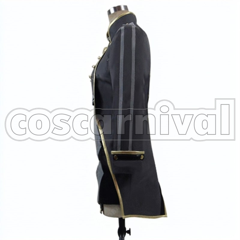 Protagonist cosplay costume from God Eater 2, side view