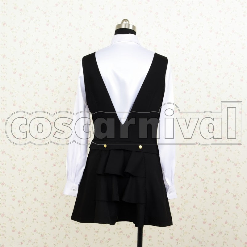 Ririchiyo Shirakiin cosplay costume from Inu Boku SS, front view 2