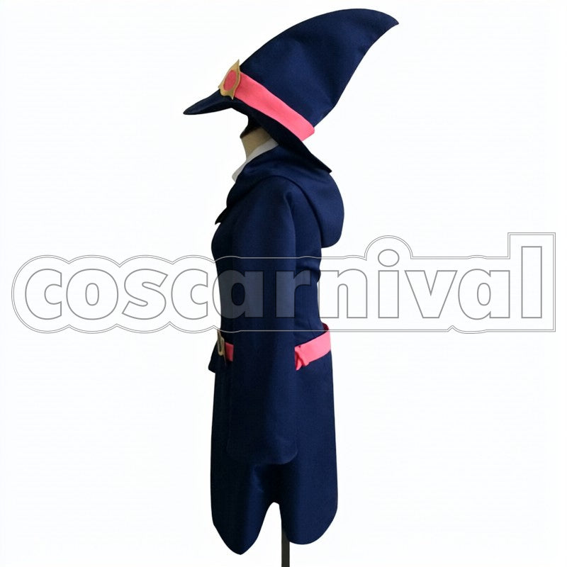 Atsuko Kagari cosplay costume from Little Witch Academia, side view