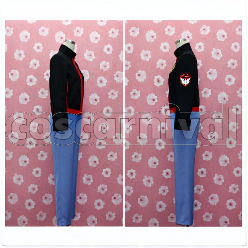Alto Saotome, Michael Blanc, Luca Angelloni SMS Squad Uniform Cosplay cosplay costume from Macross Frontier, side view