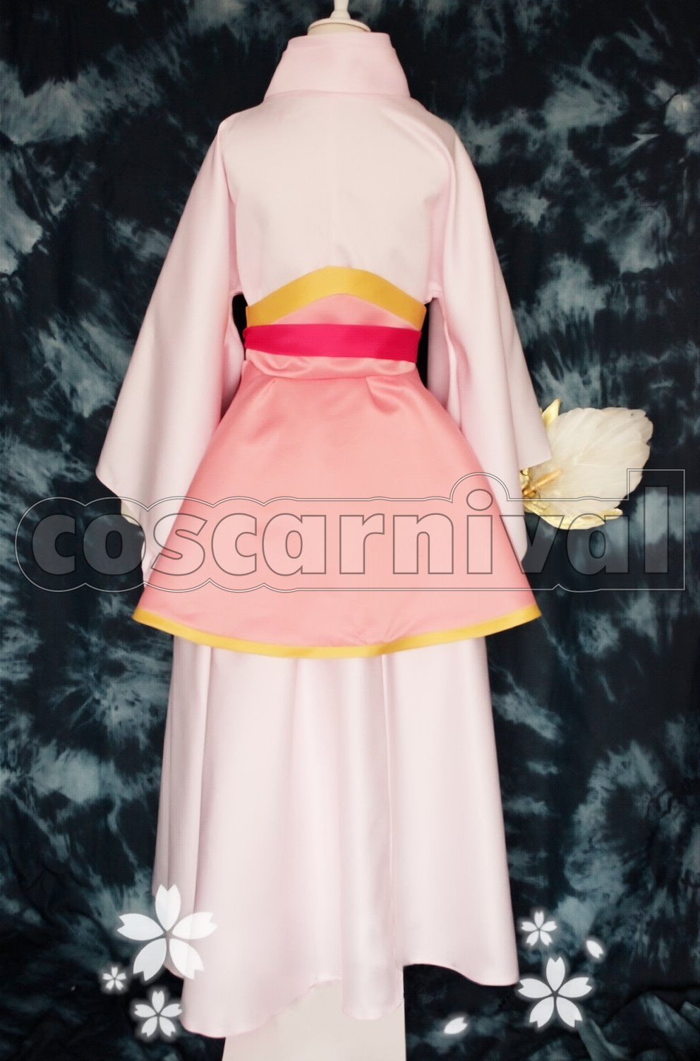 Hakuei Ren cosplay costume from Magi, front view 2