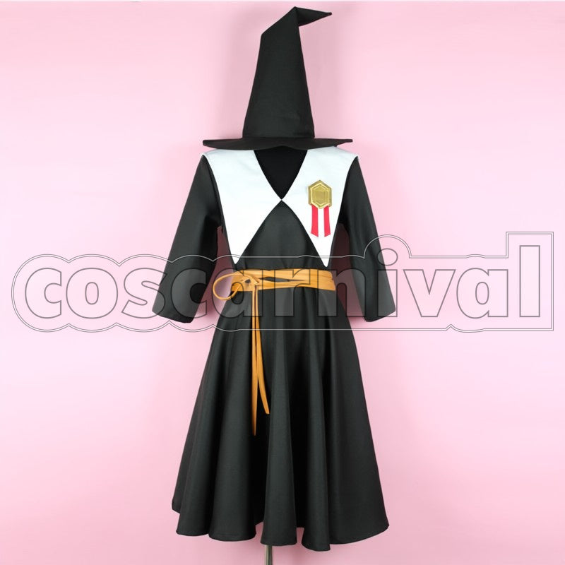 Aladdin cosplay costume from Magi, front view