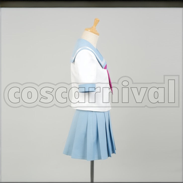 Can't Be This Cute Kirino Kosaka cosplay costume from My Little Sister, side view