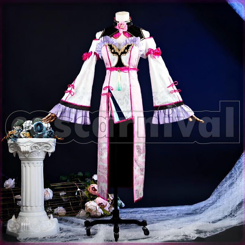 Kozue Mone Perfumer Cosplay cosplay costume from Nijisanji AYAKAKI, front view 3