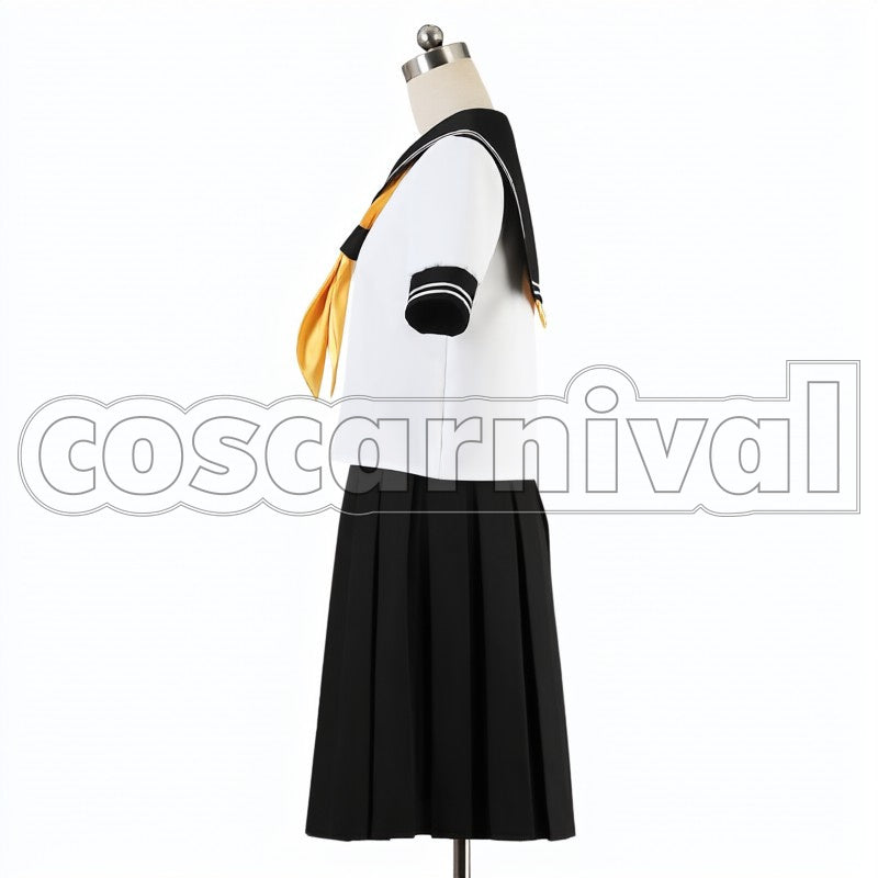 Bonyari High School Summer cosplay costume from Nisekoi Marika Tachibana, side view
