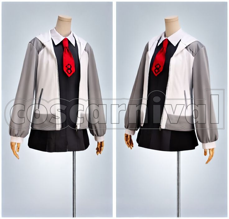 Kyrielight' with official FGO NA form 'Mash Kyrielight cosplay costume from replace 'Mashu, front view 2