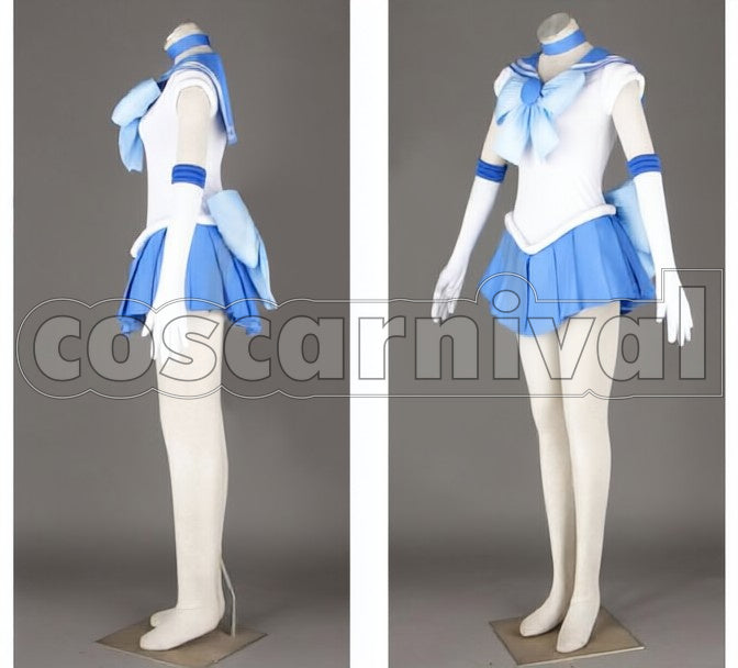 Mizuno cosplay costume from Sailor Moon Ami, side view
