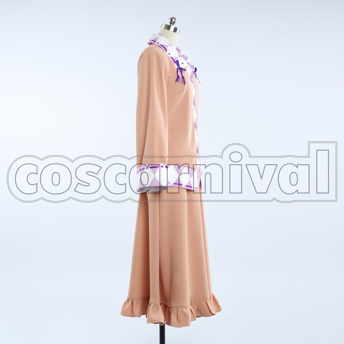 Sasami Tsukuyomi cosplay costume from Sasami-san Ganbaranai, back view 2