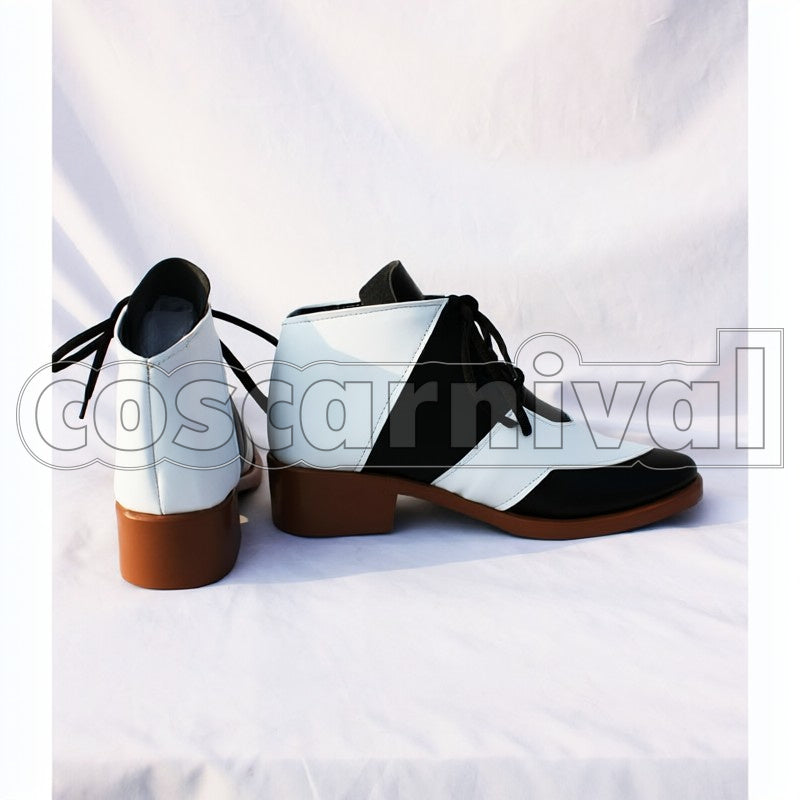 T. Kaburagi cosplay costume from Tiger Bunny Kotetsu, back view 3
