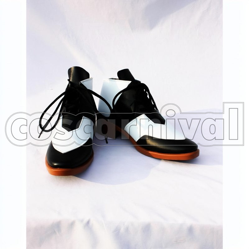 T. Kaburagi cosplay costume from Tiger Bunny Kotetsu, side view