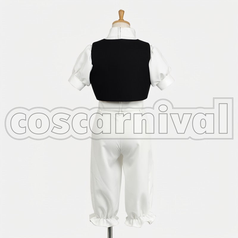 Marisa Kirisame cosplay costume from Touhou Project, back view 2