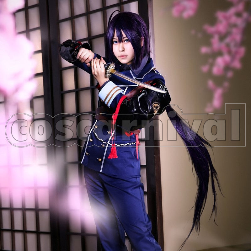 Namazuo Toushirou cosplay costume from Touken Ranbu, side view