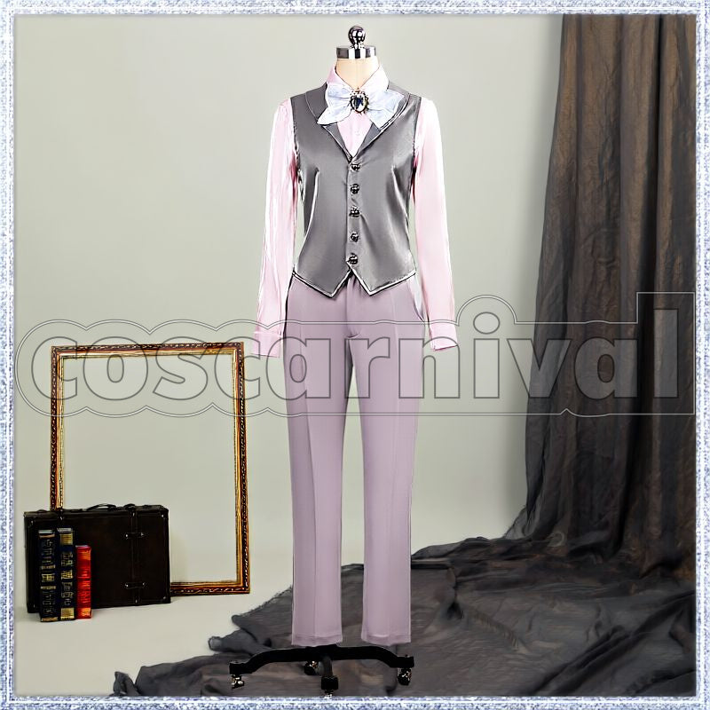 Shroud, Malleus Draconia, Lilia Vanrouge Platinum Jacket Cosplay cosplay costume from Disney Twisted-Wonderland Idia, front view 4