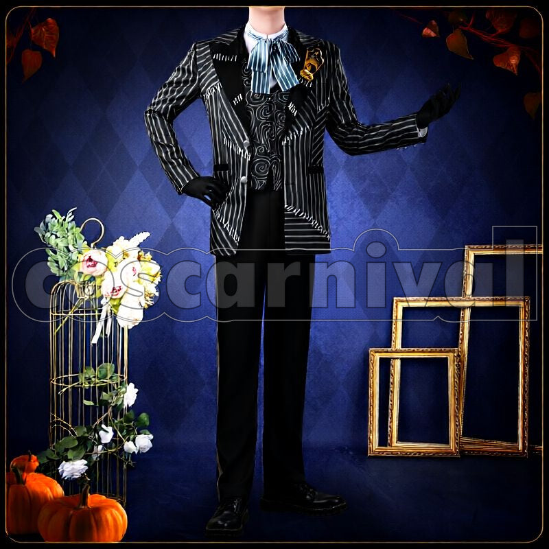 Clover Lost in the Book with Tim Burton's The Nightmare Before Christmas Halloween Cosplay cosplay costume from Disney Twisted-Wonderland Trey, front view 3