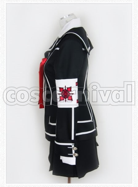 Class Girls cosplay costume from Vampire Knight Day, side view