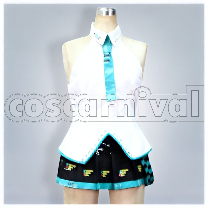 Miku Lat-style Cosplay cosplay costume from Vocaloid Hatsune, front view 1