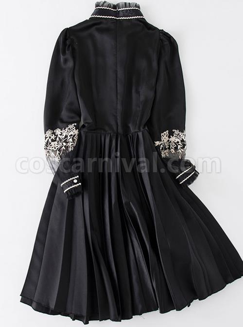 Black-Retro-Embroidery-Standing-Collar-Classic-Lolita-Long-Sleeve-Dress-coscarnival-3659