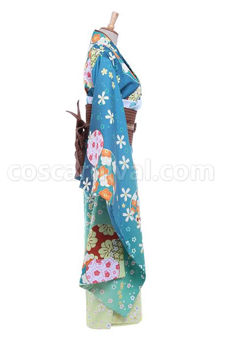 Rin Hoshizora cosplay costume from Love Live!, side view