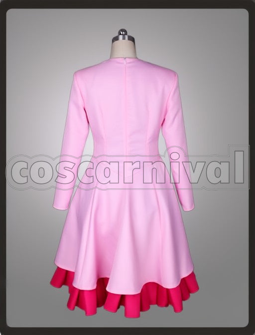 Mine cosplay costume from Akame ga Kill!, back view 2