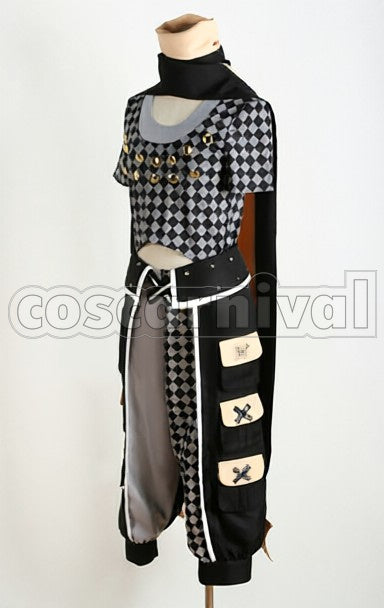 Orion cosplay costume from Amnesia, side view 2