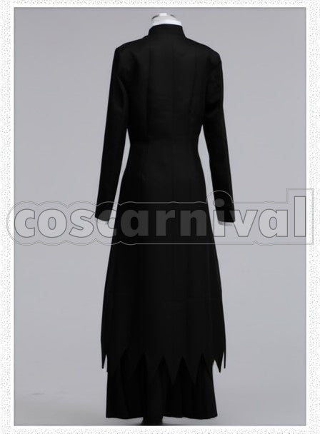 Ichigo Kurosaki cosplay costume from Bleach, back view