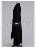 Ichigo Kurosaki cosplay costume from Bleach, side view