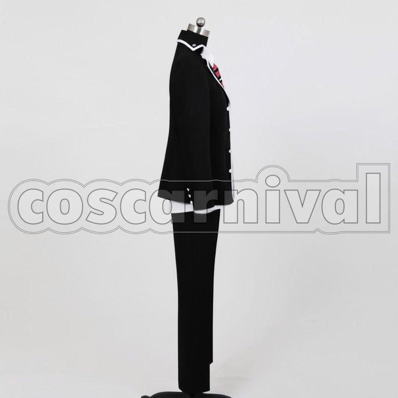 Okumura cosplay costume from Blue Exorcist Rin, side view