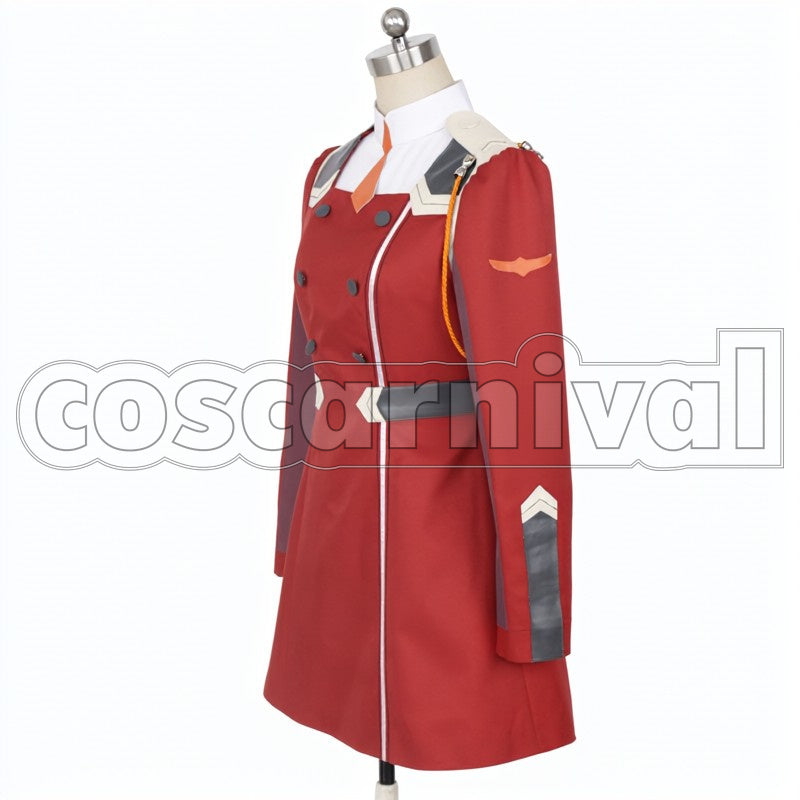 FRANXX CODE: 002 Zero Two DarliFra cosplay costume from DARLING in the, side view 2