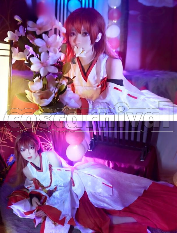 Erii Uesugi Cosplay cosplay costume from Dragon Raja, front view 2