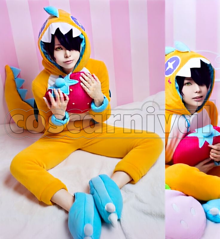 Shinobu Sengoku Strawberry Picking Cosplay cosplay costume from Ensemble Stars!, front view 4