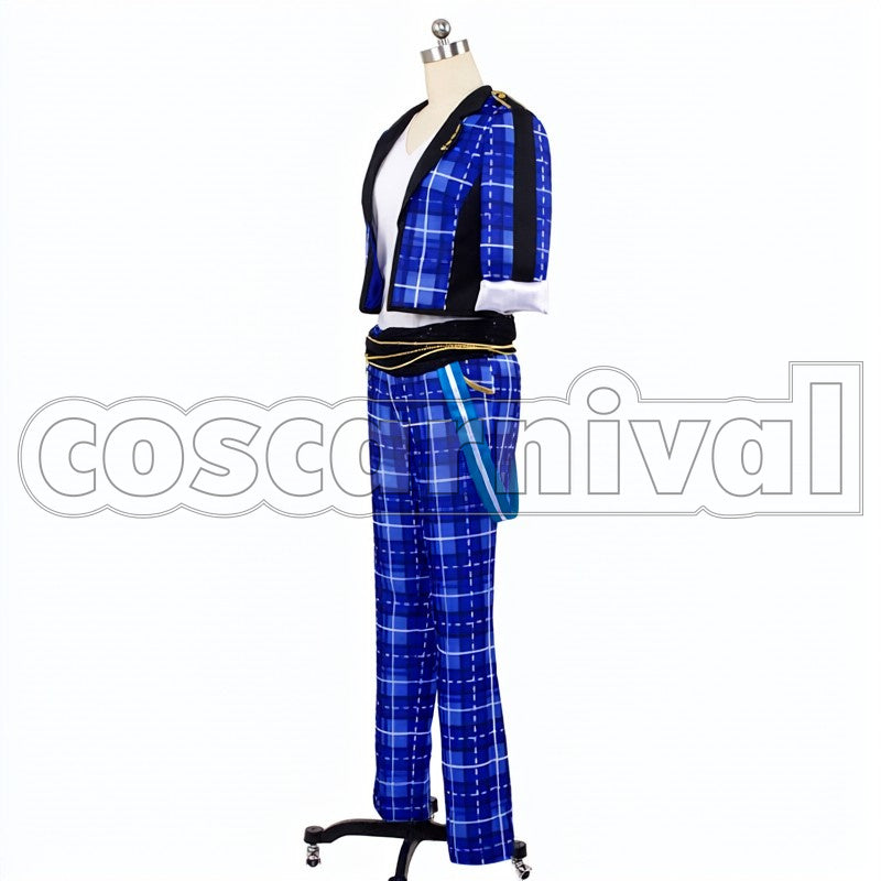 Hokuto Hidaka cosplay costume from Ensemble Stars! Trickstar, side view 2