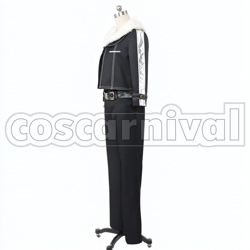 Rei Sakuma cosplay costume from Ensemble Stars! UNDEAD, side view 2