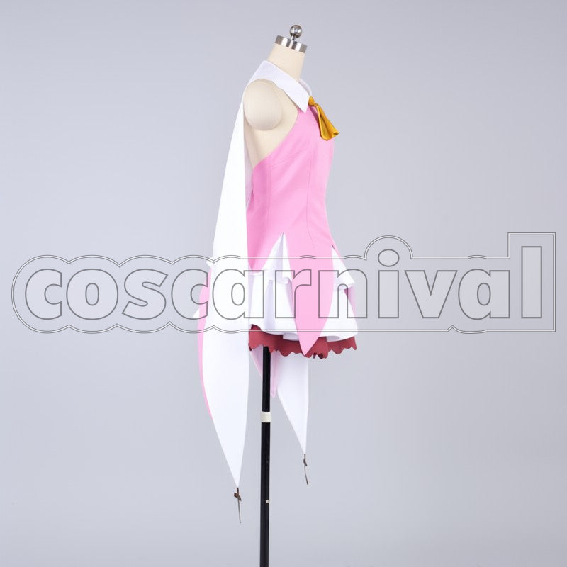 Prisma Illya Illyasviel von Einzbern Disguise cosplay costume from Fate kaleid liner, side view