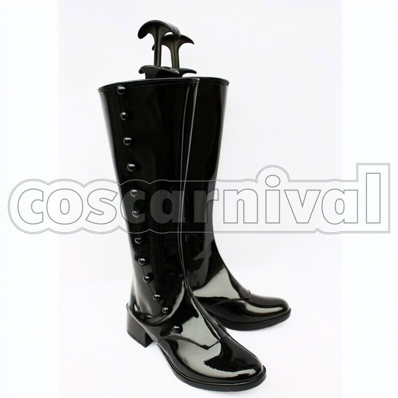 Blois cosplay costume from Gosick Victorique de, side view 6