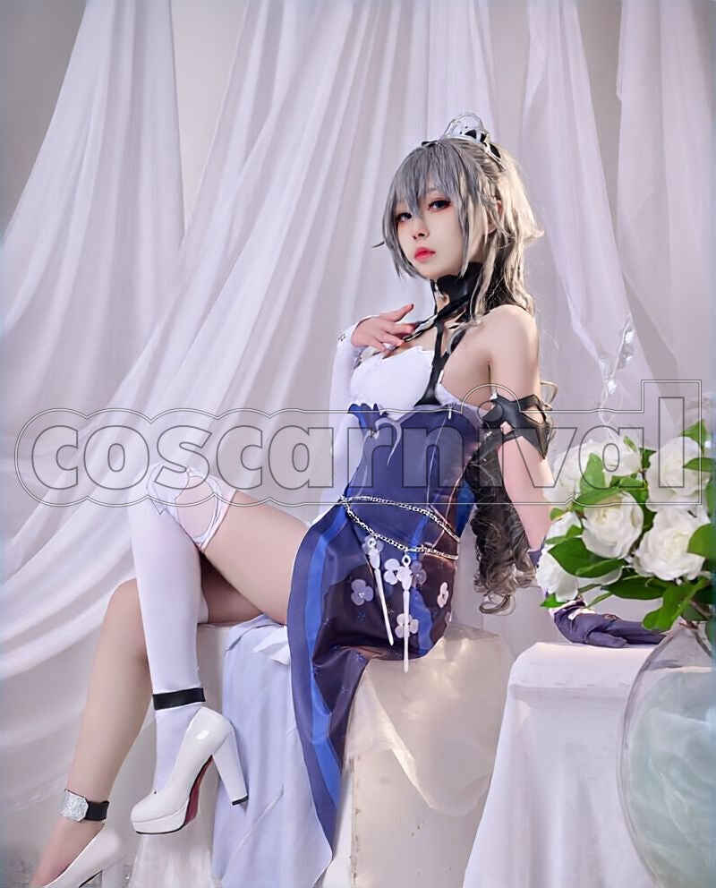 3rd Bronya Zaychik A Post-Honkai Odyssey Cosplay cosplay costume from Honkai Impact, front view 6