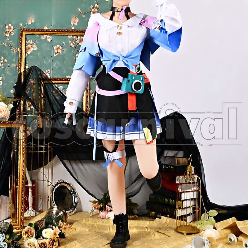 Rail March 7th Cosplay cosplay costume from Honkai: Star, front view 2
