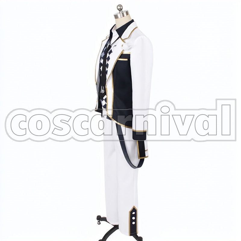 Iori Izumi cosplay costume from IDOLiSH7 RESTART POiNTER, side view 2