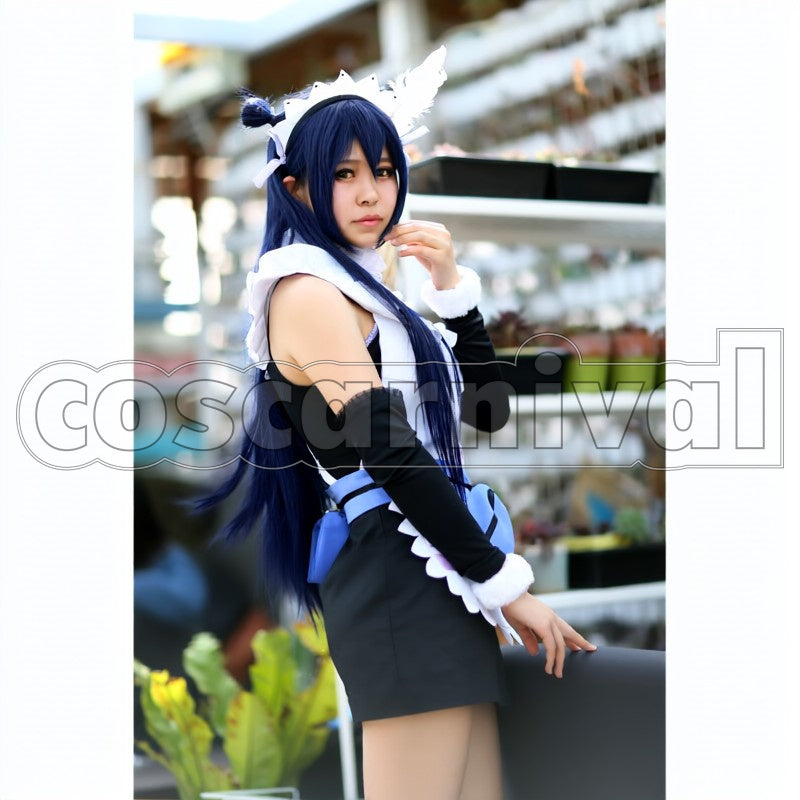 mogyutto love de Sekkin Chuu! Umi Sonoda cosplay costume from Love Live! Maid, side view