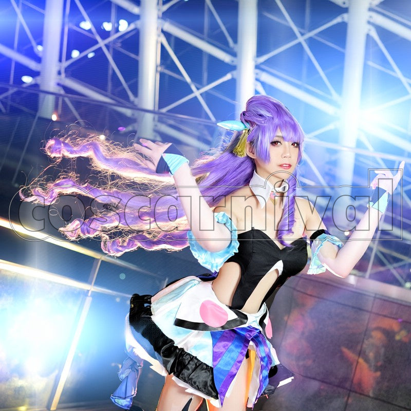 Mikumo Guynemer cosplay costume from Macross Delta, front view 4