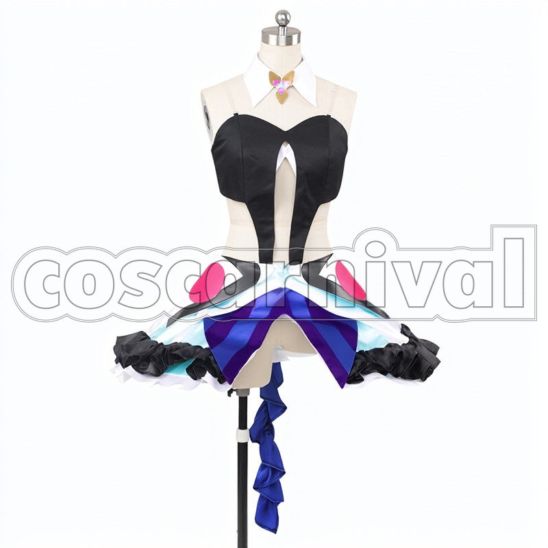 Mikumo Guynemer cosplay costume from Macross Delta, front view 5