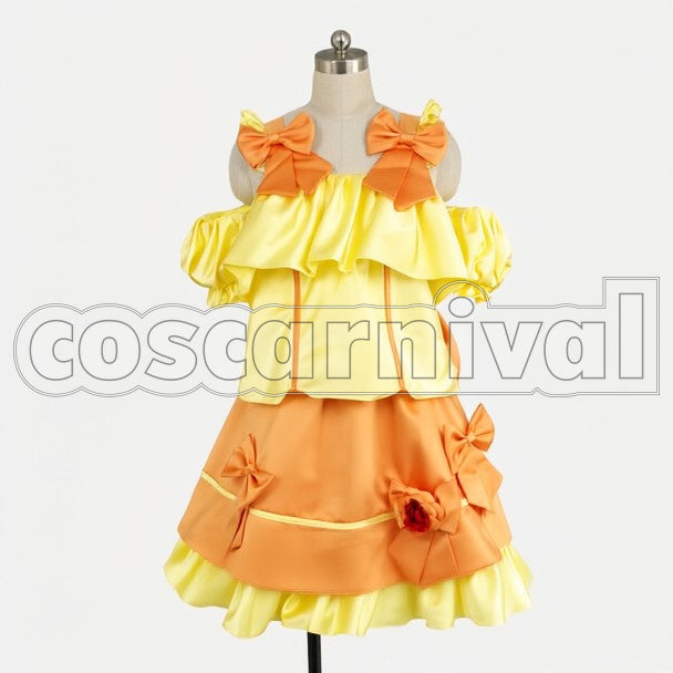 Ranka Lee cosplay costume from Macross, front view