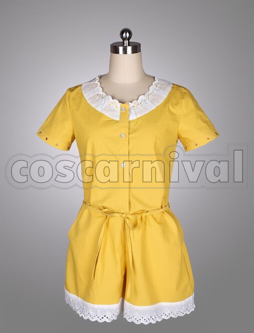 Kirino Kosaka cosplay costume from My Little Sister Can't Be This Cute, front view