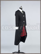 maka aruban cosplay costume from Soul Eater, side view